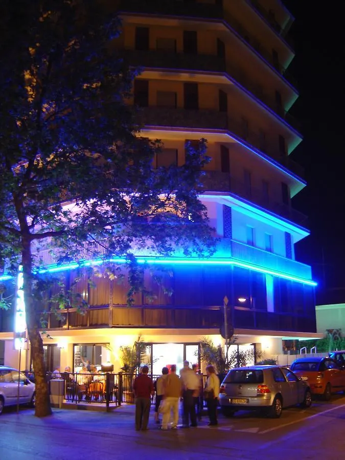 רימיני Hotel Gambrinus